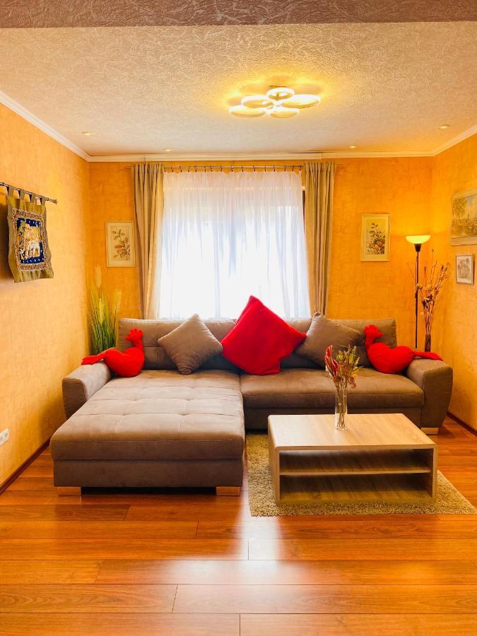 T&T Ferienwohnung Rheinbrohl Dış mekan fotoğraf